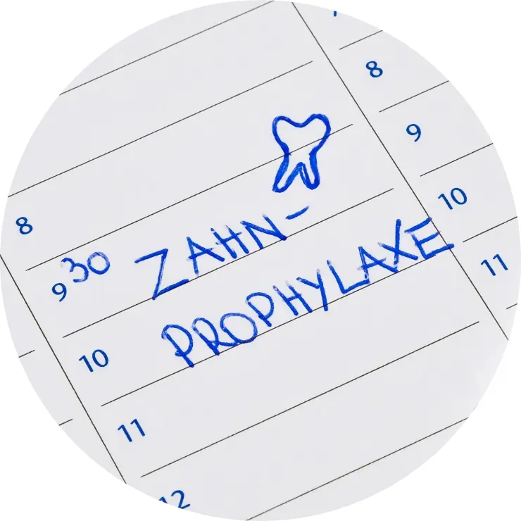 Prophylaxe Kalender mit Zahnprophylaxe als Eintrag.